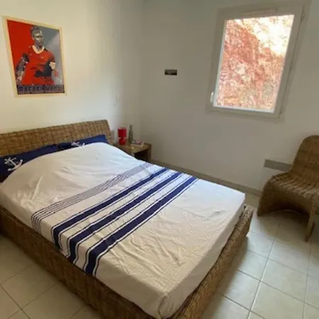 Apartment 1,5 Km Plages Bel Calme Piscine Garage