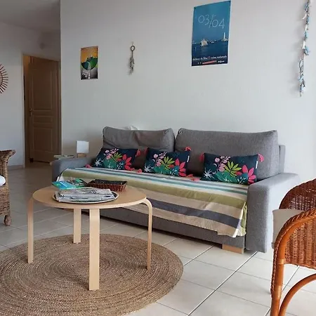 1,5 Km Plages Bel Calme Piscine Garage Apartment *