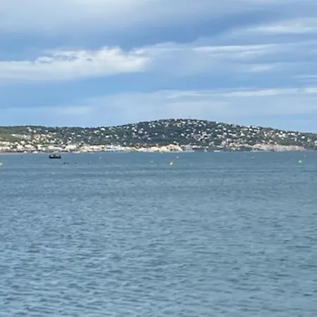 1,5 Km Plages Bel Calme Piscine Garage Apartment *