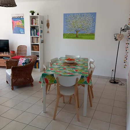 Appartement 1,5 Km Plages Bel Calme Piscine Garage Sète